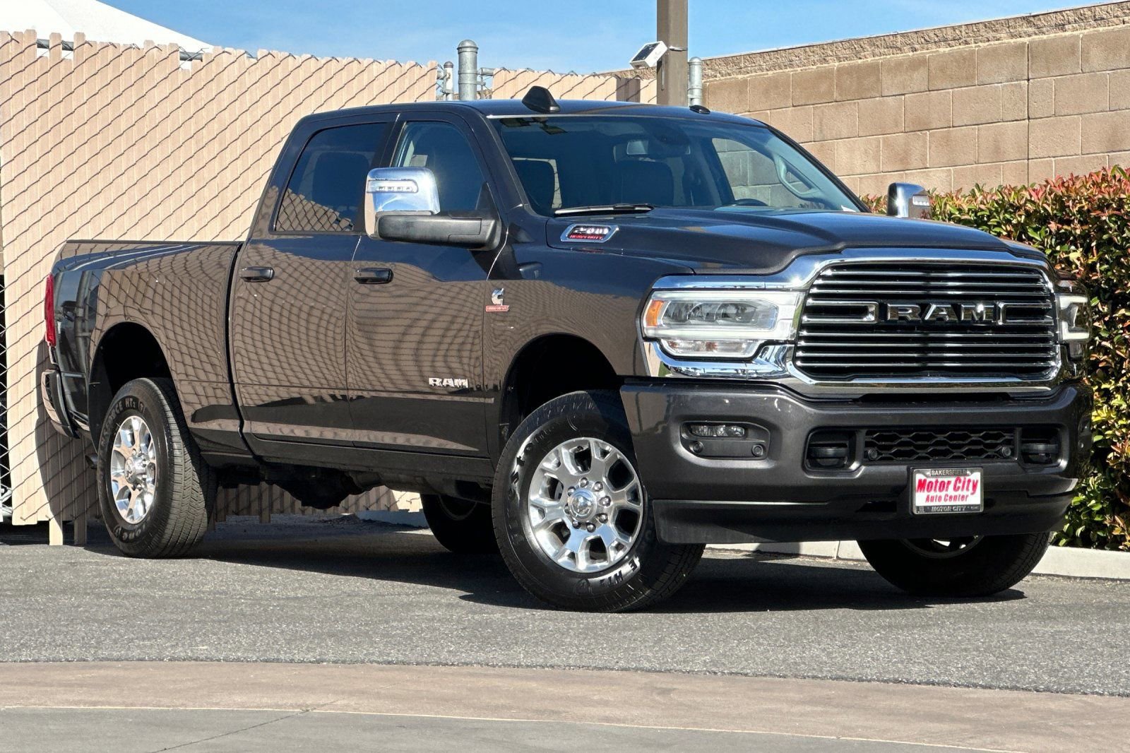 Used 2024 RAM 2500 Laramie image 2