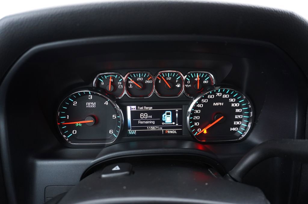 Used 2017 Chevrolet Silverado 1500 LT w/ All Star Edition image 15