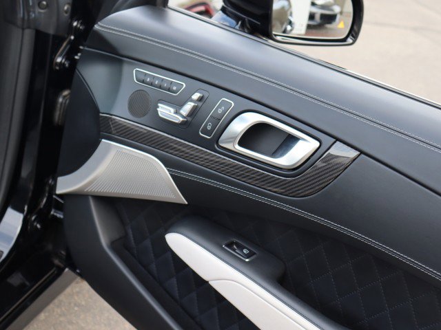 Used 2015 Mercedes-Benz SL 63 AMG image 43
