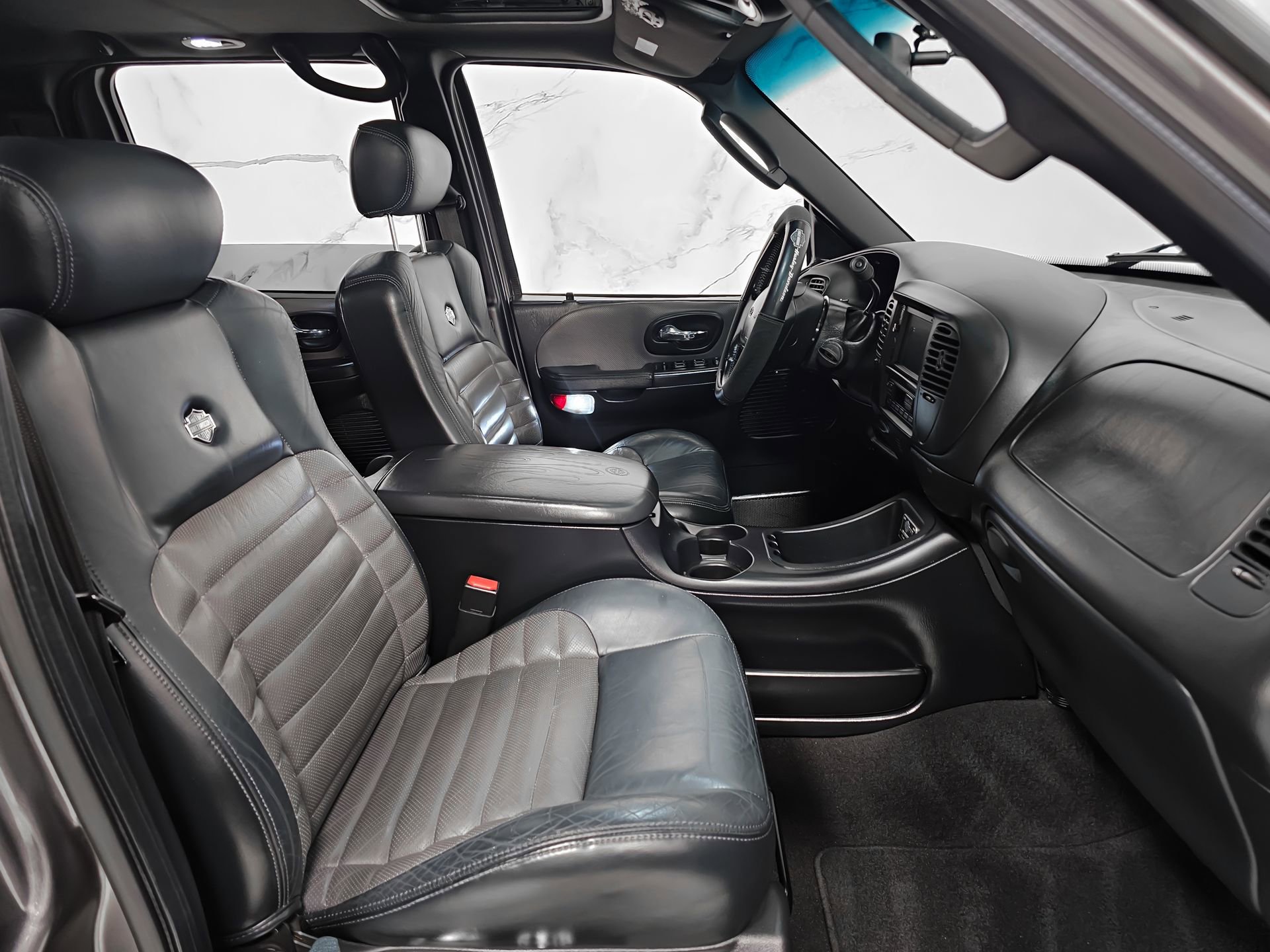 Used 2002 Ford F150 Harley-Davidson RWD image 3