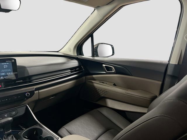 New 2026 Kia Carnival image 24