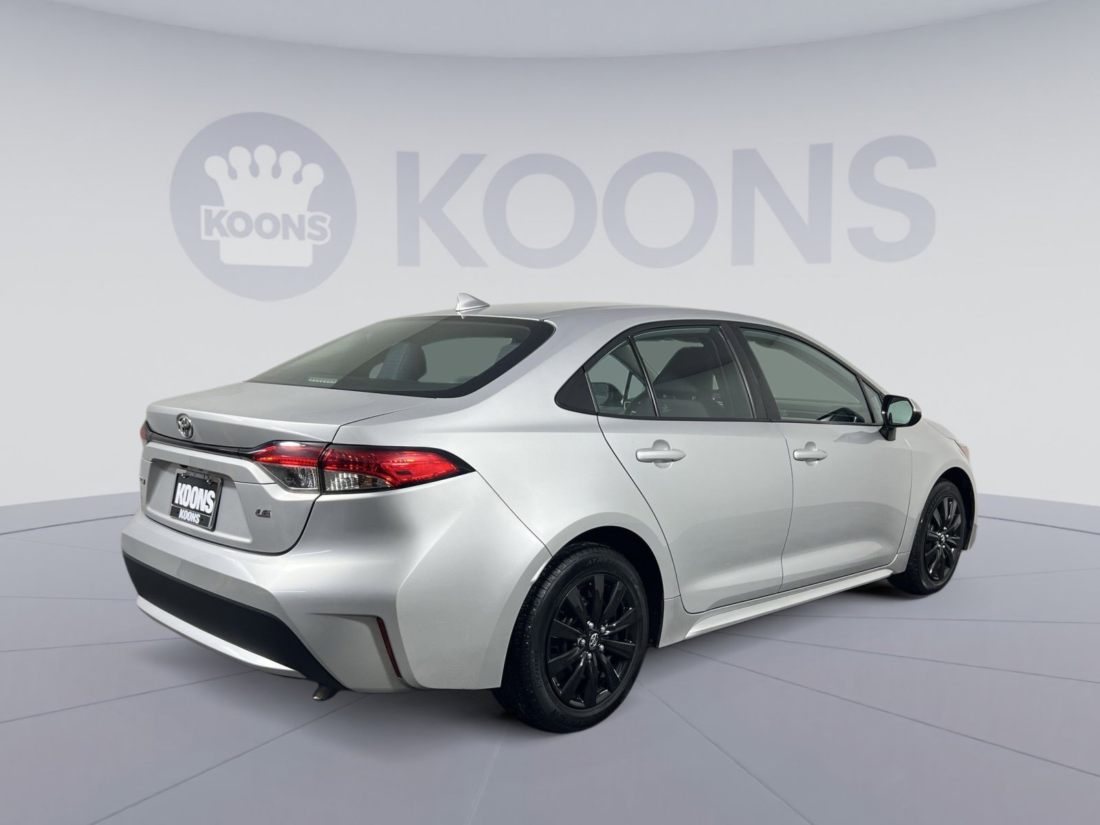 Used 2022 Toyota Corolla LE image 7