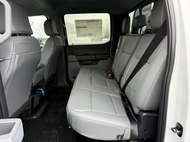 New 2026 Ford F350 XL w/ XL Chrome Package image 19