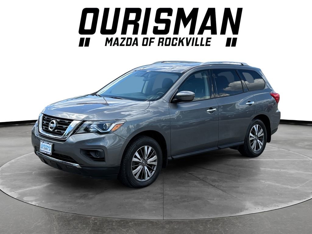 Used 2019 Nissan Pathfinder S image 2