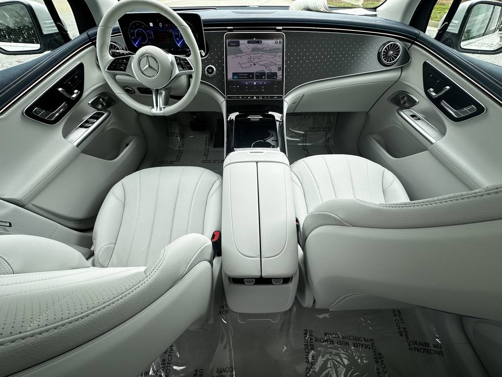 New 2026 Mercedes-Benz EQE 320 4MATIC SUV image 27