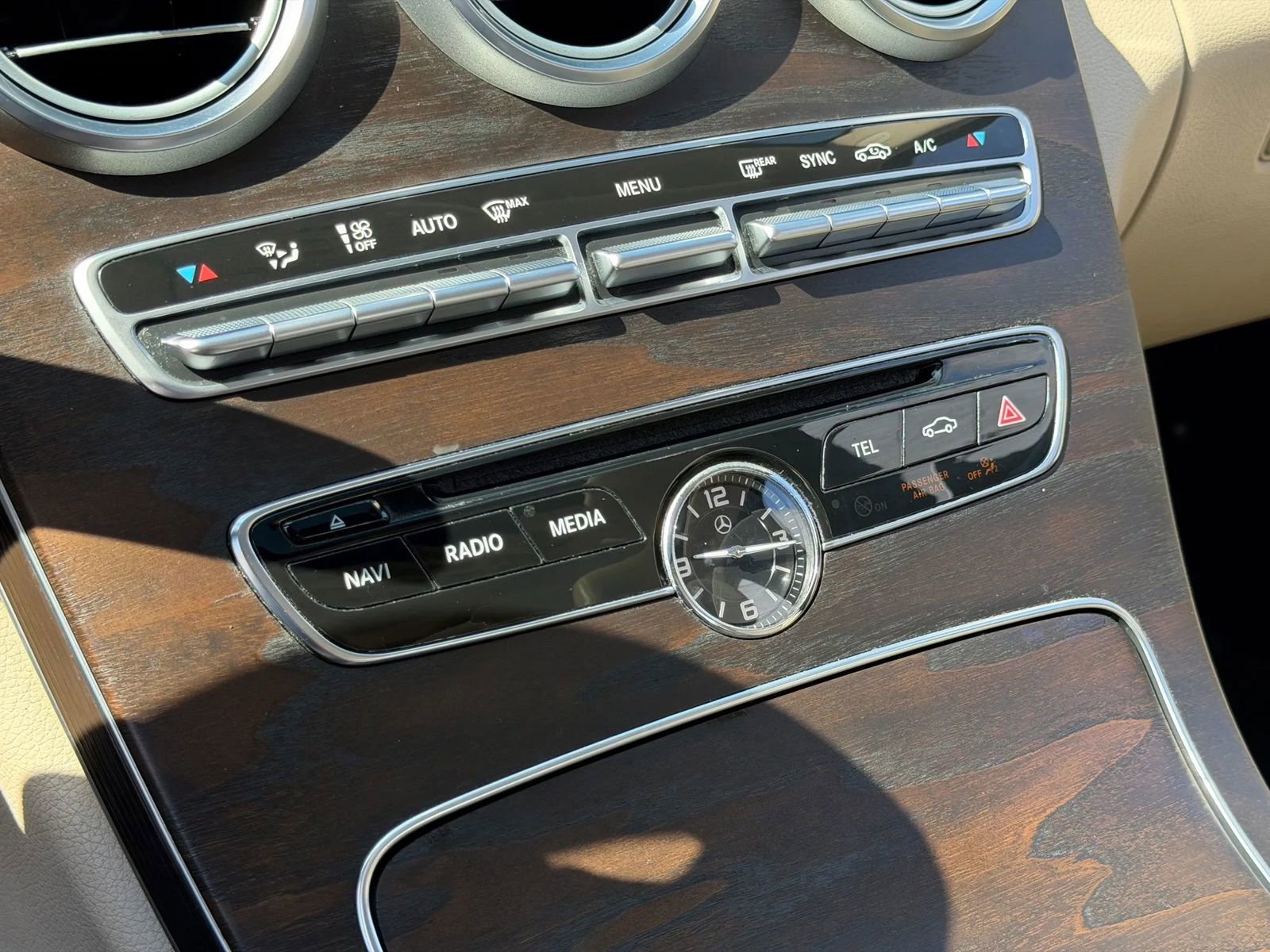 Used 2018 Mercedes-Benz C 300 Sedan w/ Premium Package image 35