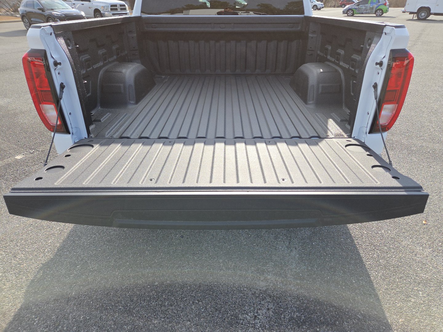 New 2026 GMC Sierra 1500 Pro w/ Pro Value Package RWD image 17
