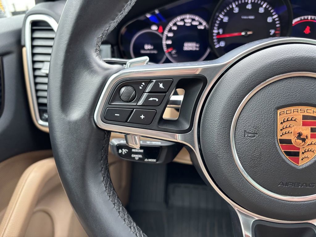 Used 2019 Porsche Cayenne AWD/4WD image 14