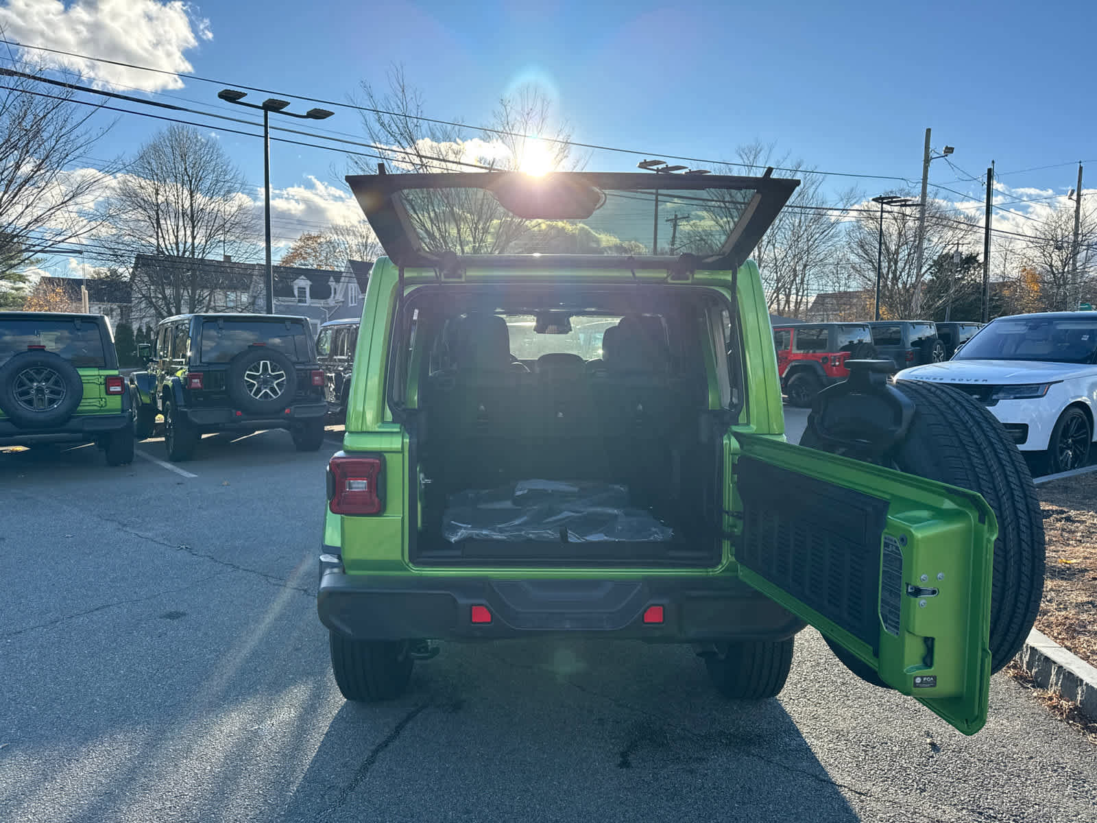 New 2026 Jeep Wrangler Unlimited Sahara AWD/4WD image 37