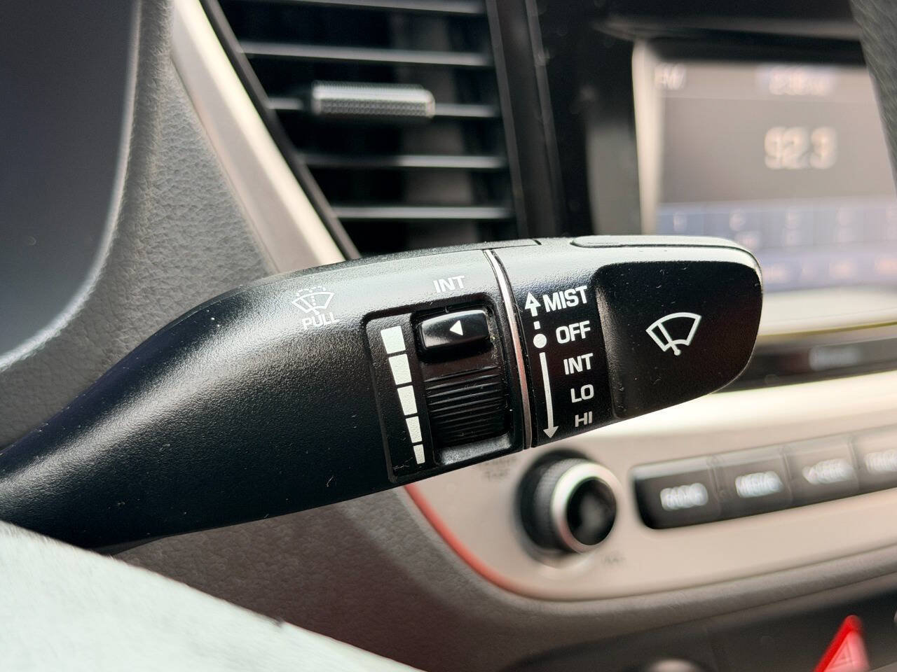Used 2018 Hyundai Accent SE FWD image 32