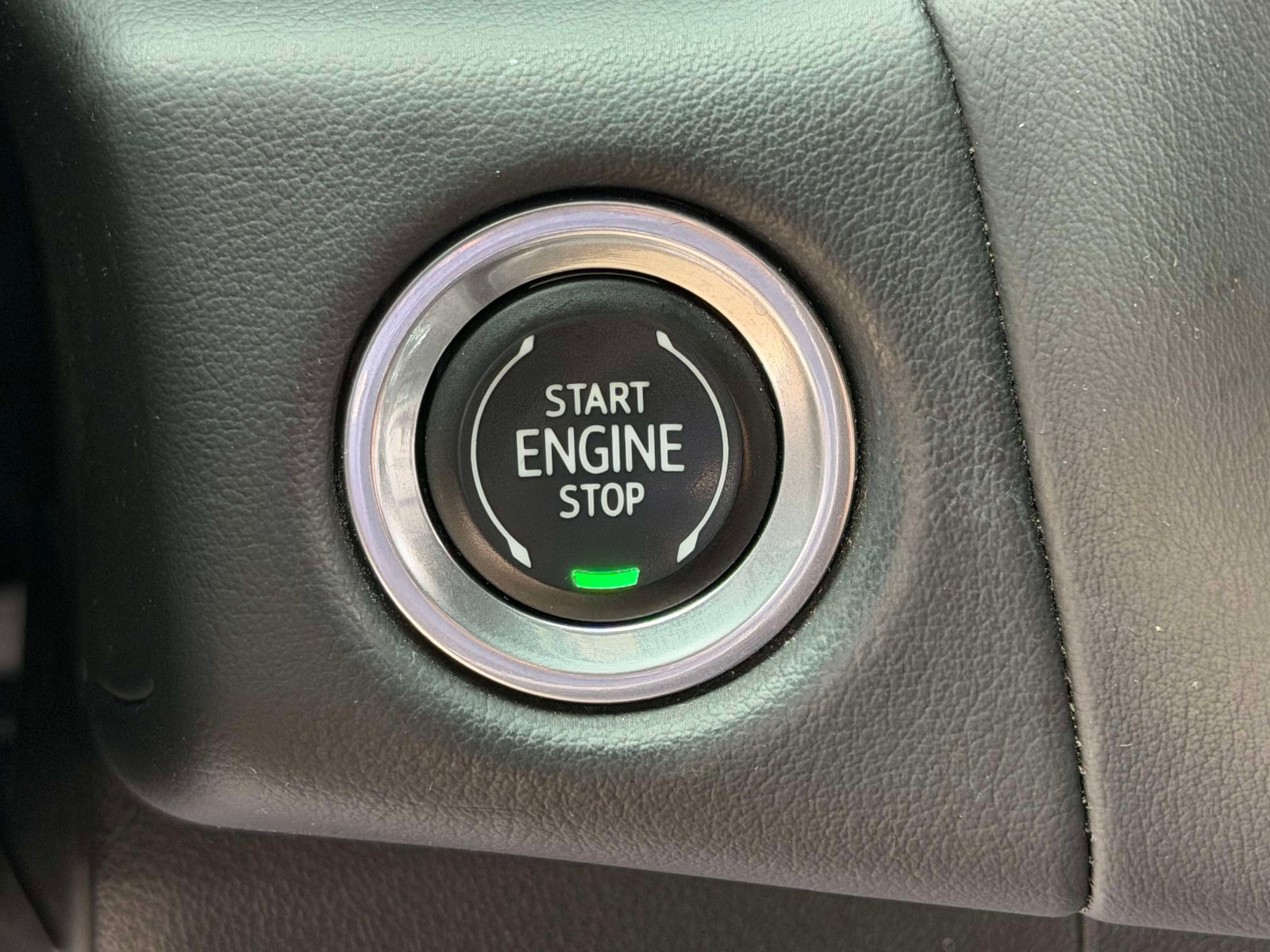 Used 2022 Chevrolet Tahoe High Country AWD/4WD image 15