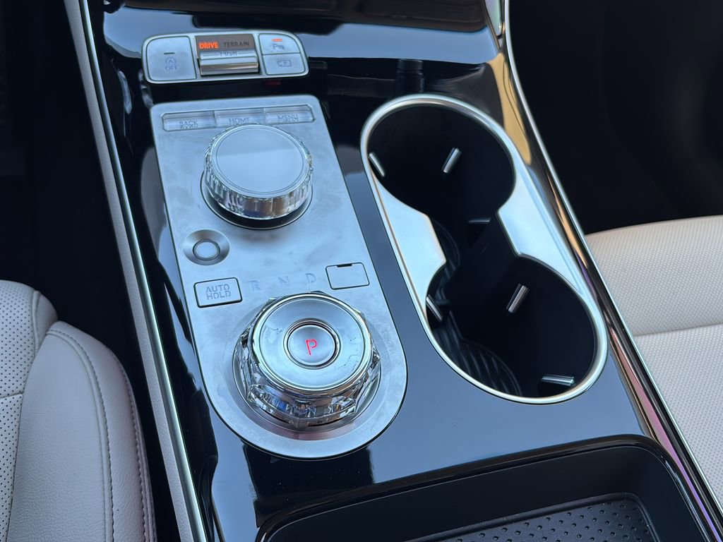 Used 2026 Genesis GV70 2.5T image 33