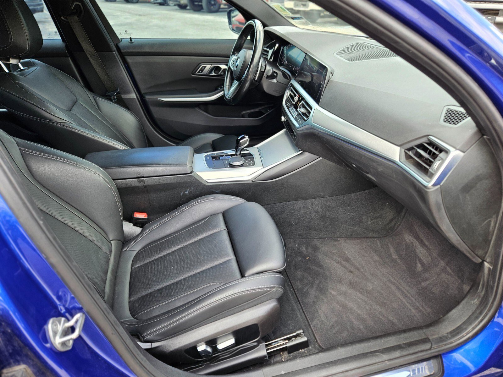 Used 2022 BMW M340i xDrive image 12