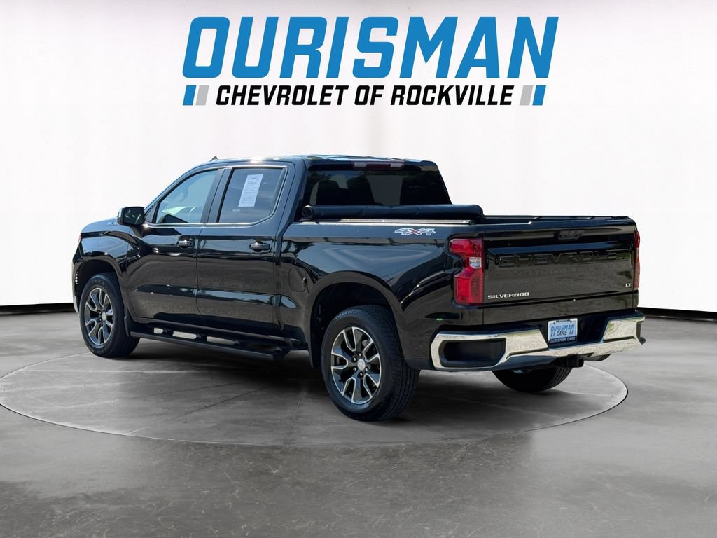 Used 2022 Chevrolet Silverado 1500 LT AWD/4WD image 4