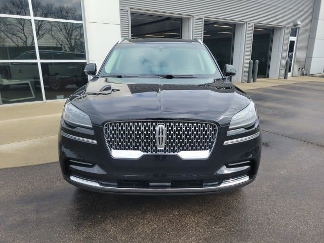 Certified 2023 Lincoln Aviator AWD w/ Premium Package image 12