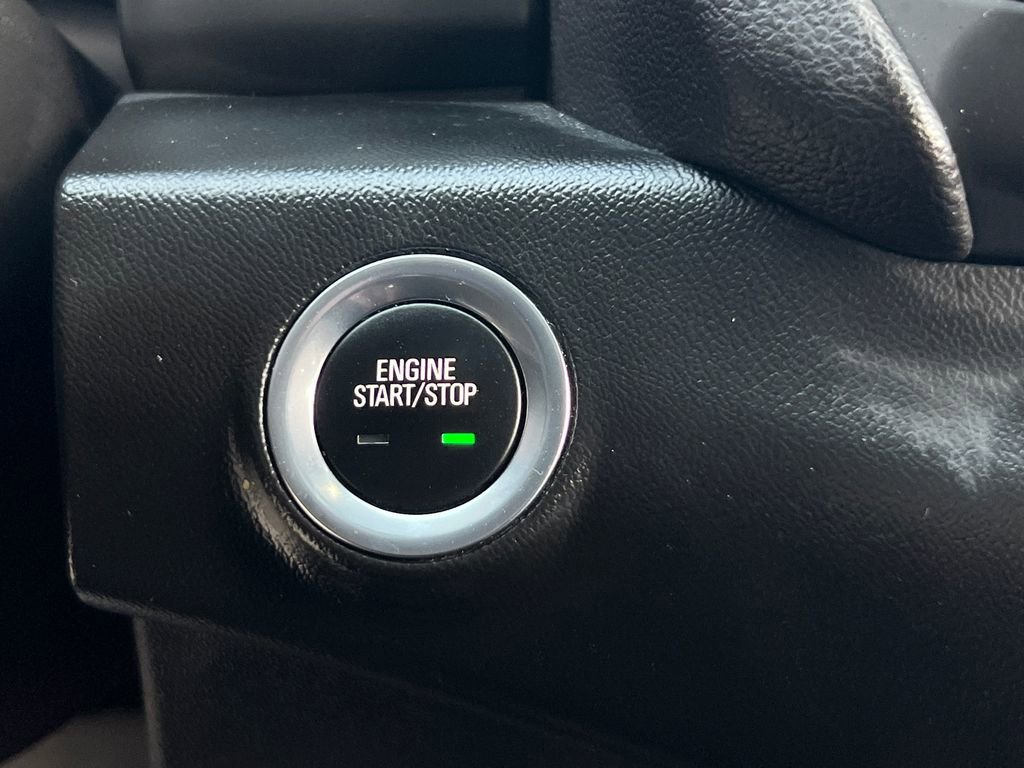 Used 2023 GMC Terrain SLE w/ Driver Convenience Package image 29