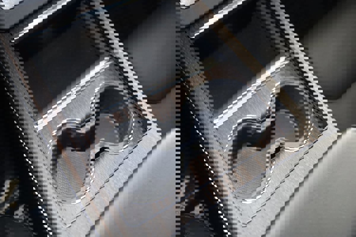 Used 2022 Tesla Model X image 35