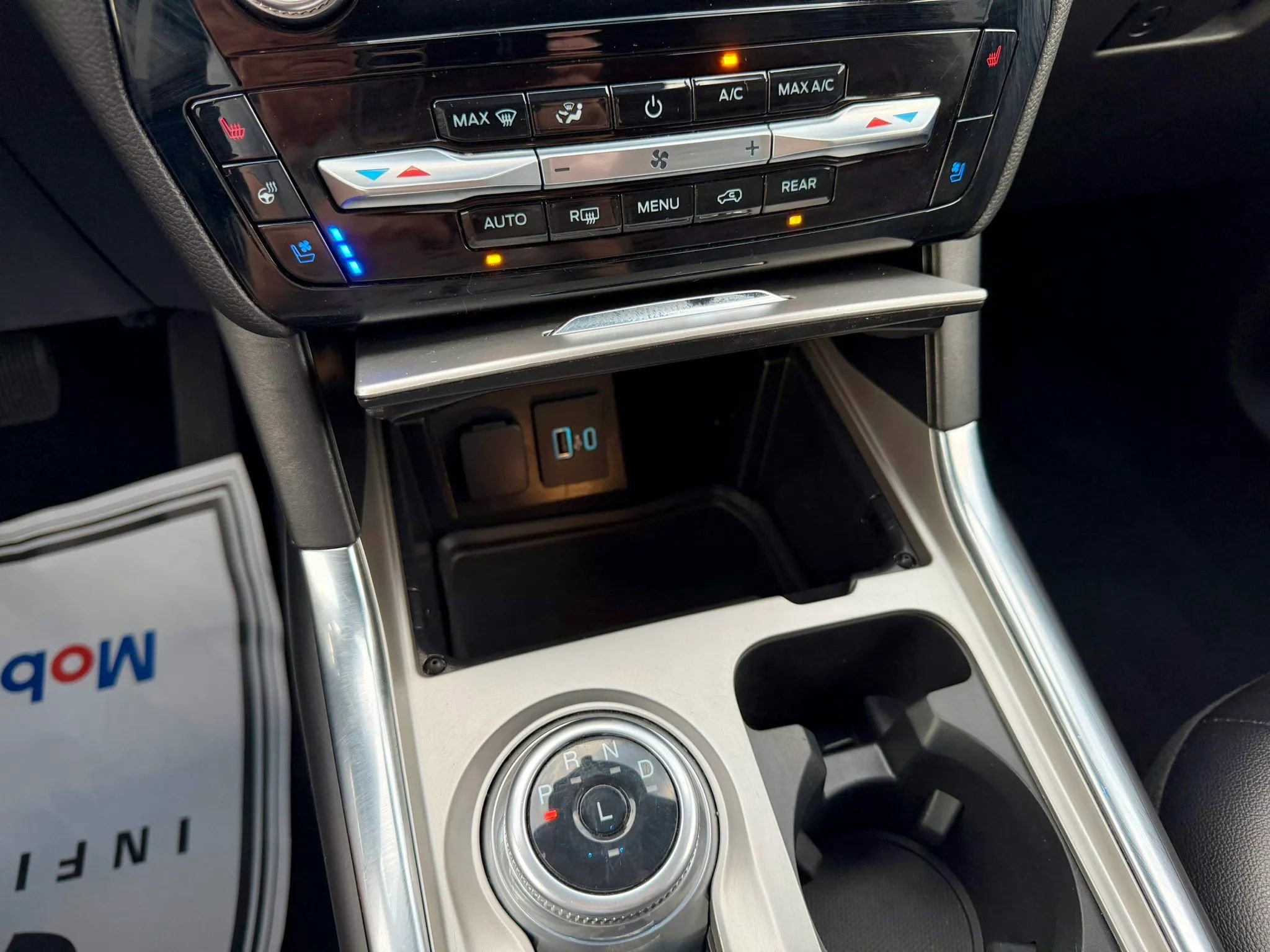 Used 2022 Ford Explorer Limited RWD image 30