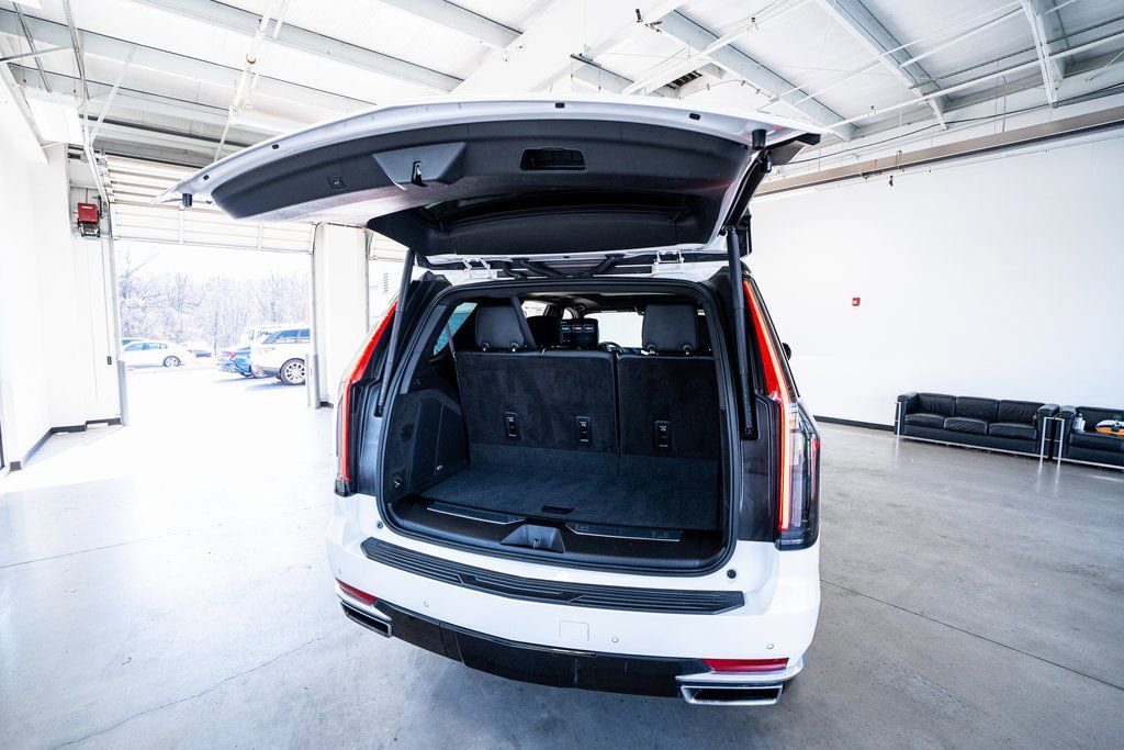 Used 2023 Cadillac Escalade Premium Luxury w/ LPO, Floor Liner Package image 59