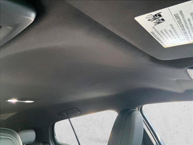 Used 2024 Chevrolet Equinox EV LT FWD image 17