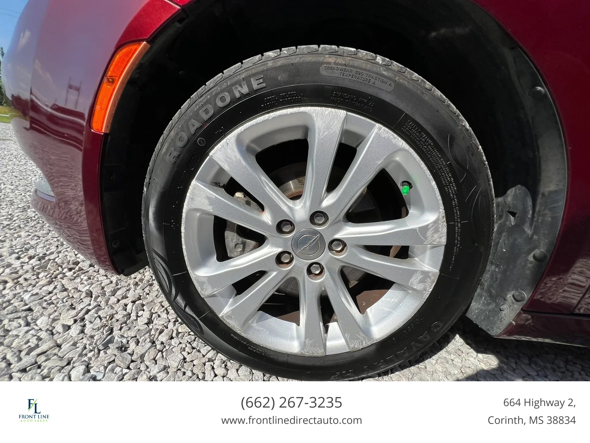 Used 2015 Chrysler 200 Limited FWD image 10