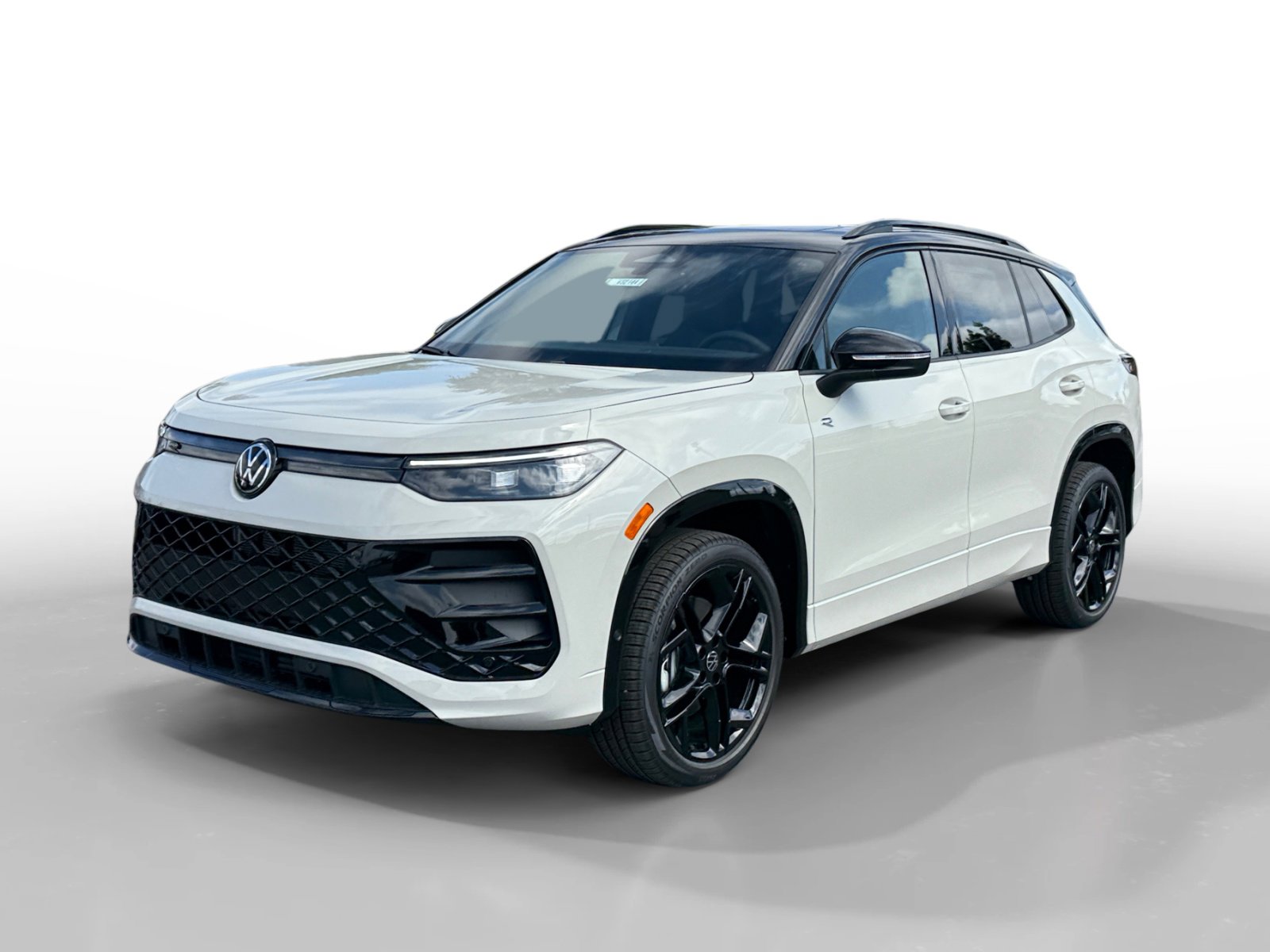 New 2026 Volkswagen Tiguan SE R-Line