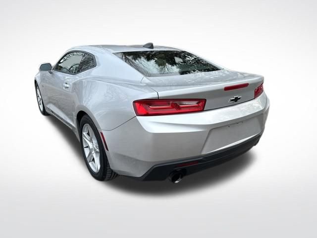 Used 2017 Chevrolet Camaro LT image 3