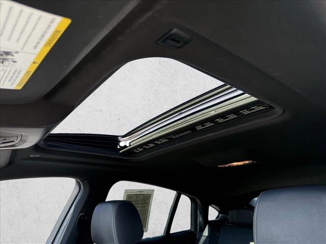 Used 2017 BMW X4 M40i image 12