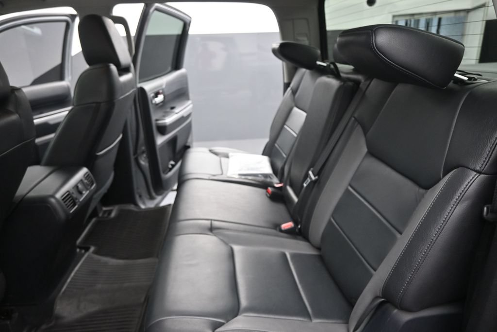 Used 2018 Toyota Tundra Limited w/ Limited Premium Package AWD/4WD image 14