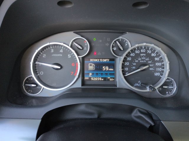 Used 2015 Toyota Tundra Platinum RWD image 29
