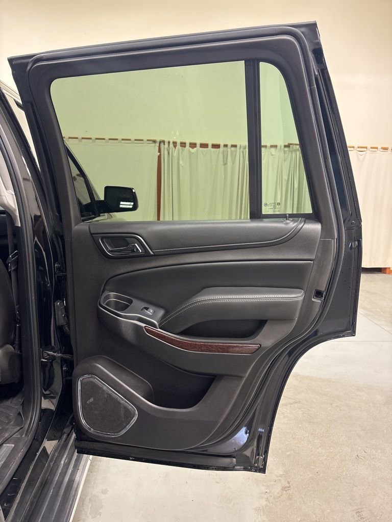 Used 2016 GMC Yukon SLT w/ Open Road Package image 32