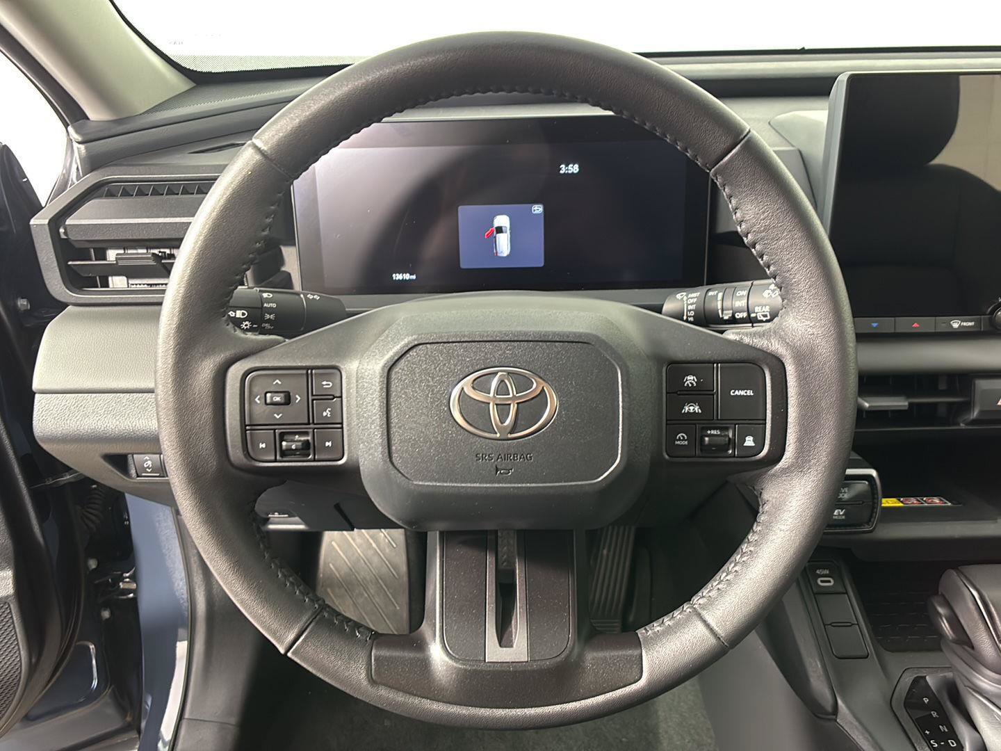 Used 2026 Toyota RAV4 XLE Premium AWD/4WD image 30