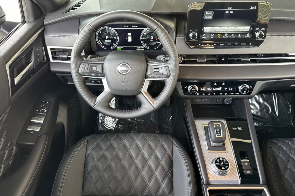 New 2026 Nissan Rogue Platinum image 11