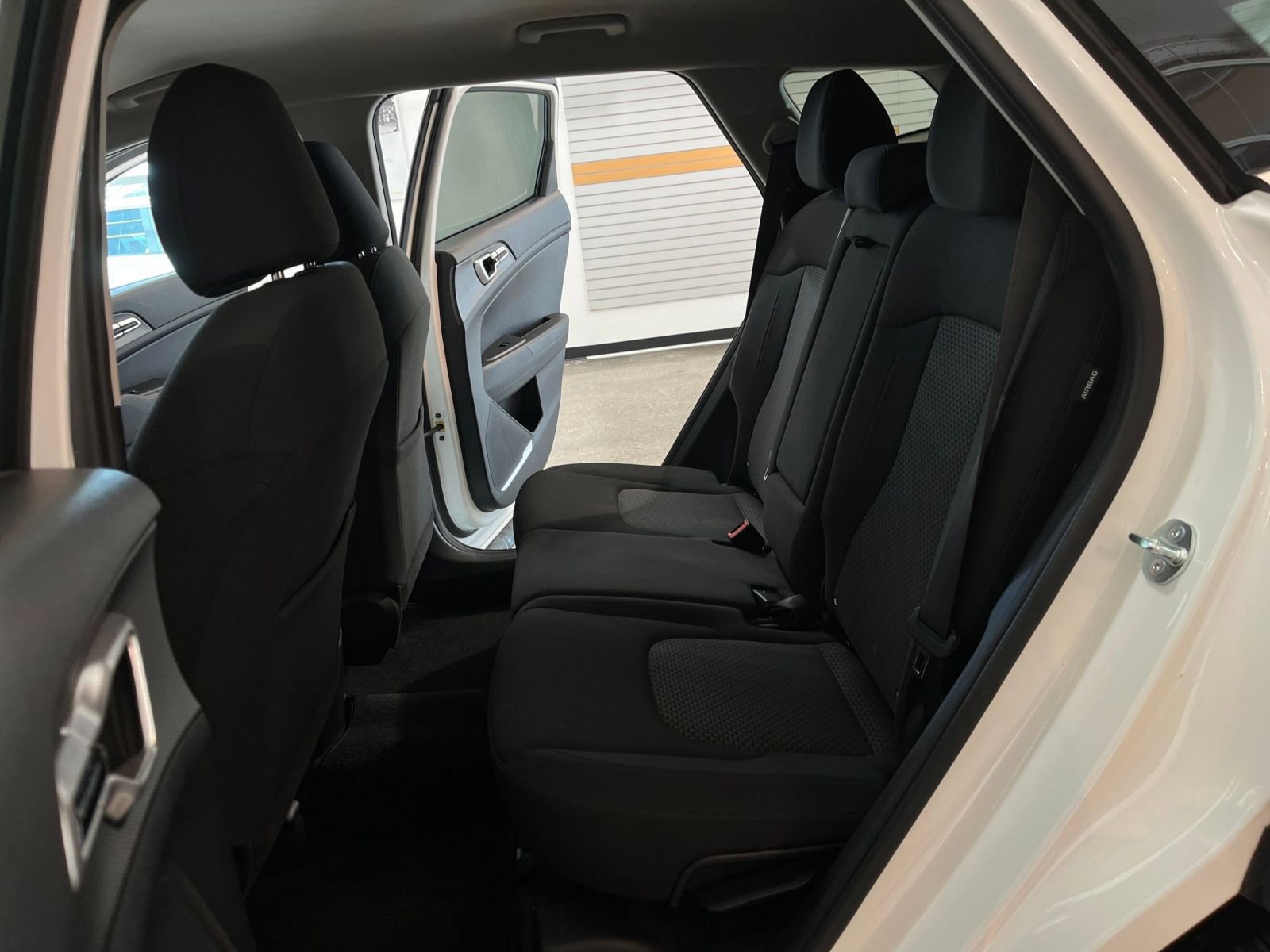 Used 2025 Kia Sportage LX FWD image 25