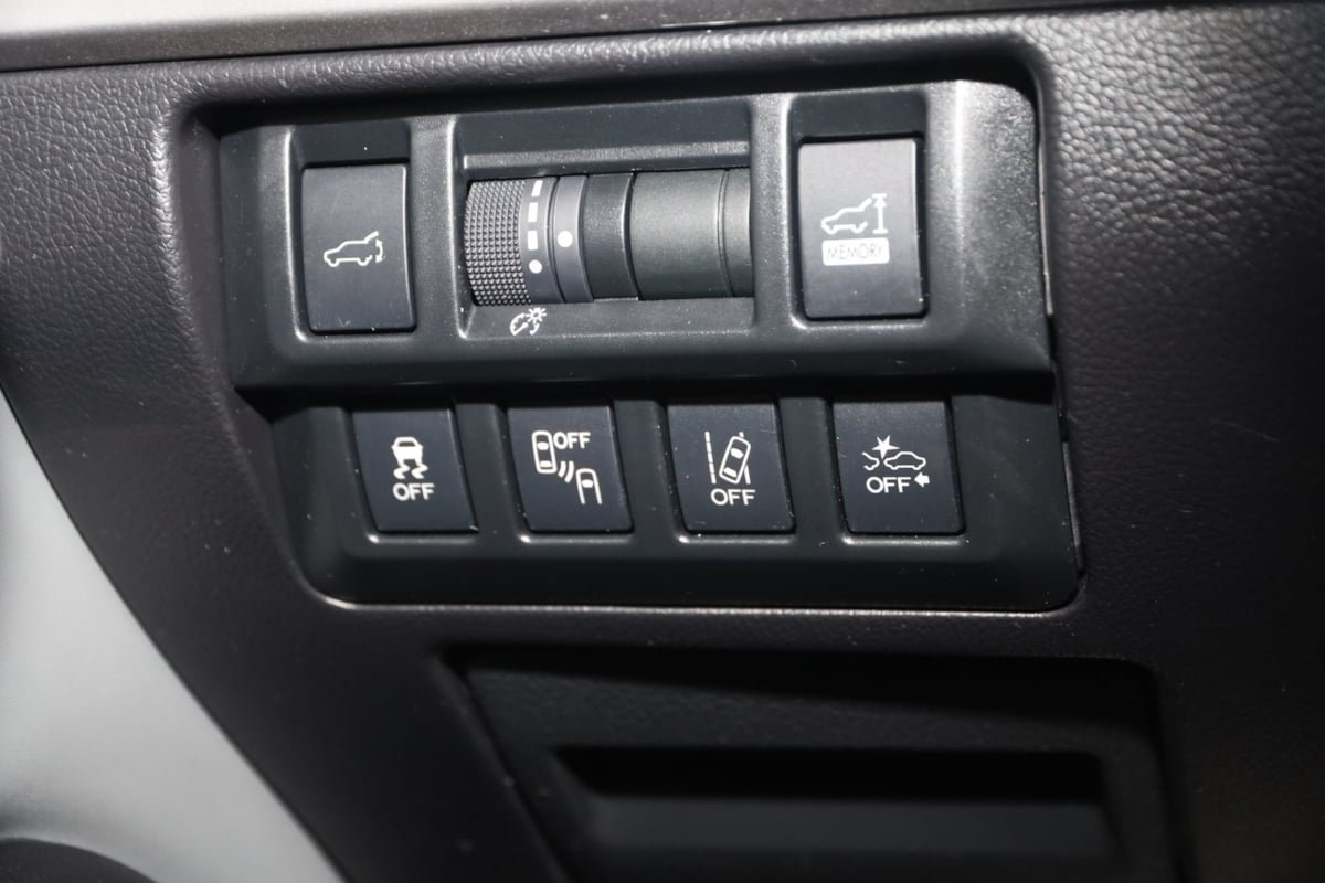 Used 2019 Subaru Outback 2.5i Limited AWD/4WD image 31
