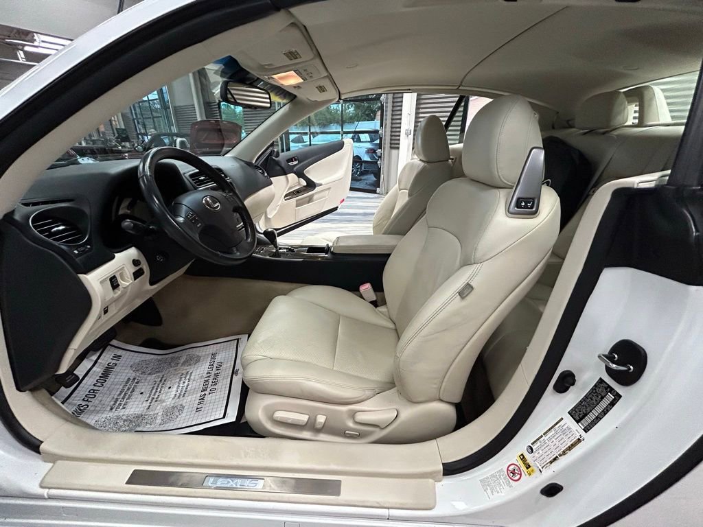 Used 2010 Lexus IS 250C RWD image 46