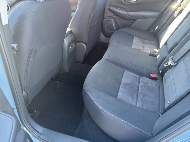 Certified 2025 Nissan Sentra SR w/ Midnight Edition FWD image 13