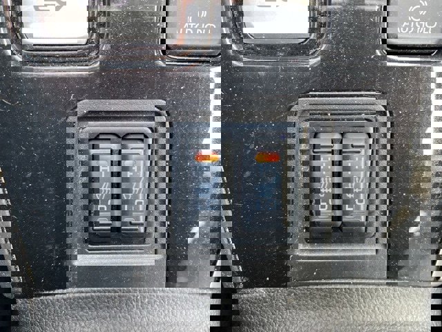 Used 2018 Mitsubishi Outlander GT image 34