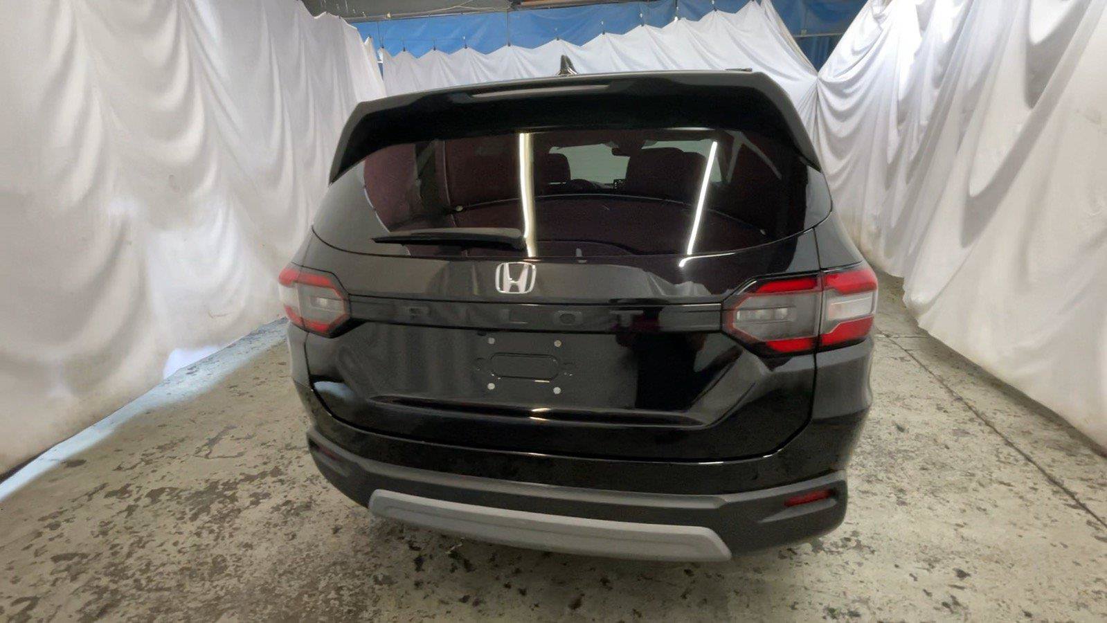 Certified 2025 Honda Pilot EX-L image 8