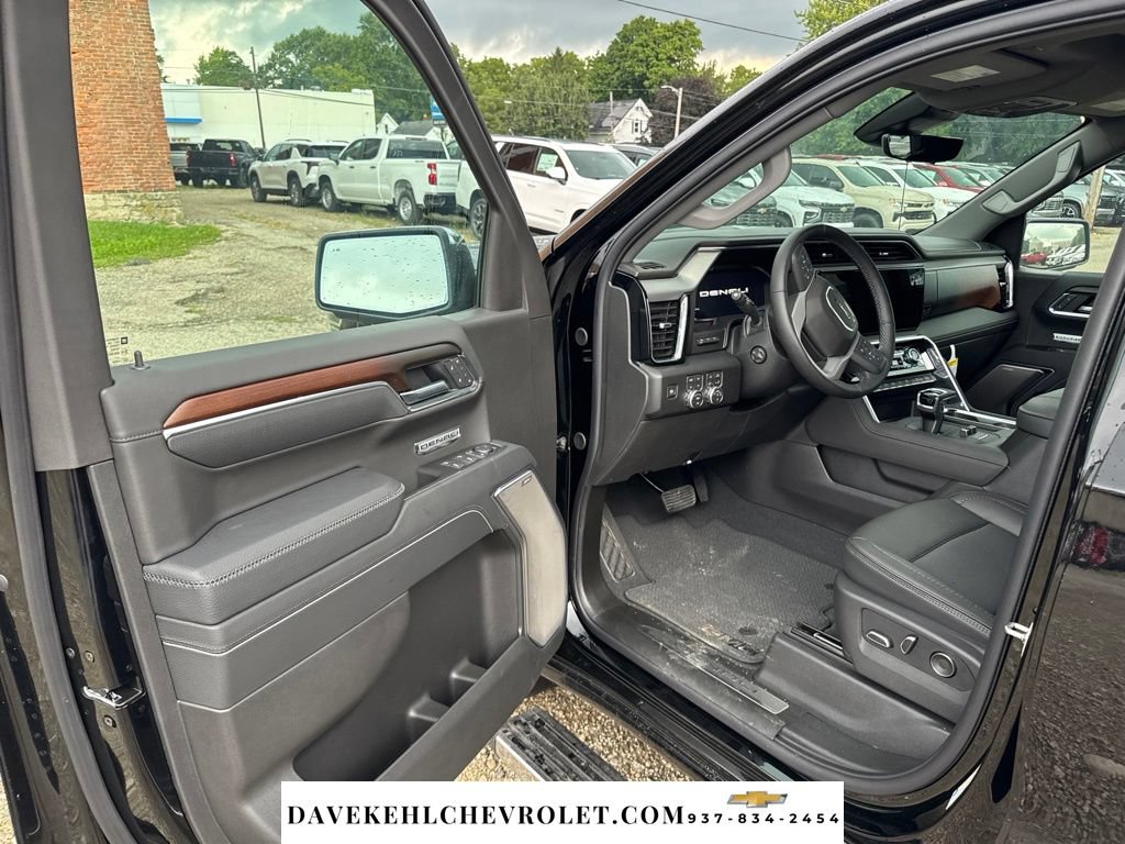 Used 2026 GMC Sierra 1500 Denali w/ Denali Reserve Package AWD/4WD image 9