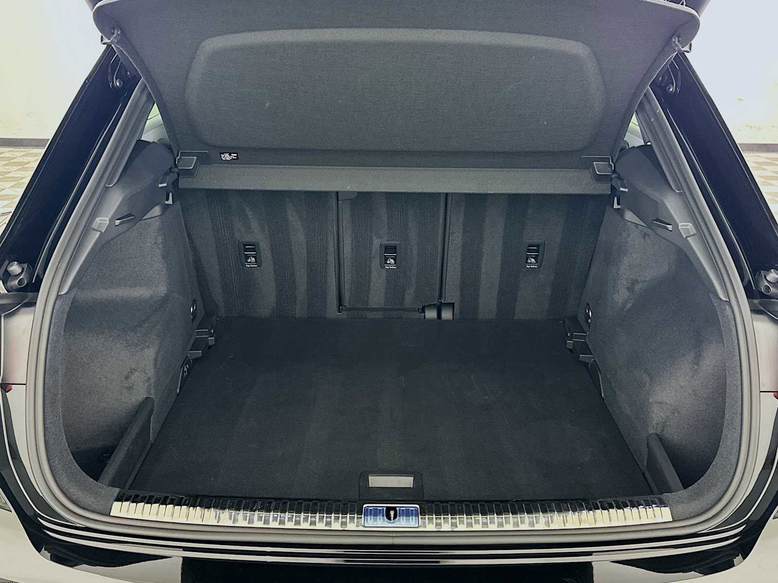 Used 2024 Audi Q3 2.0T Premium w/ Convenience Package image 24