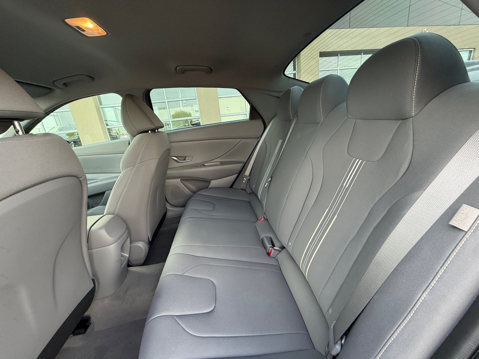 Used 2024 Hyundai Elantra SEL FWD image 17