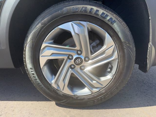 Used 2023 Hyundai Santa Fe SEL image 8