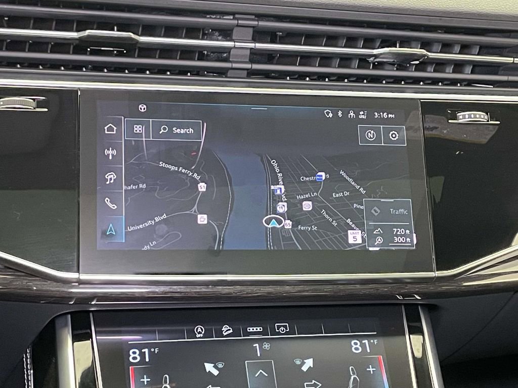 Certified 2025 Audi Q7 3.0T Premium Plus image 30