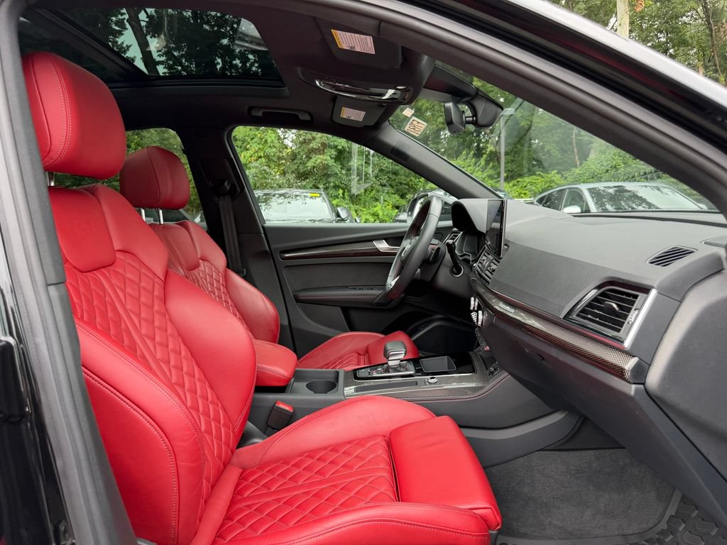 Certified 2023 Audi SQ5 Premium Plus w/ Premium Plus Package AWD/4WD image 18