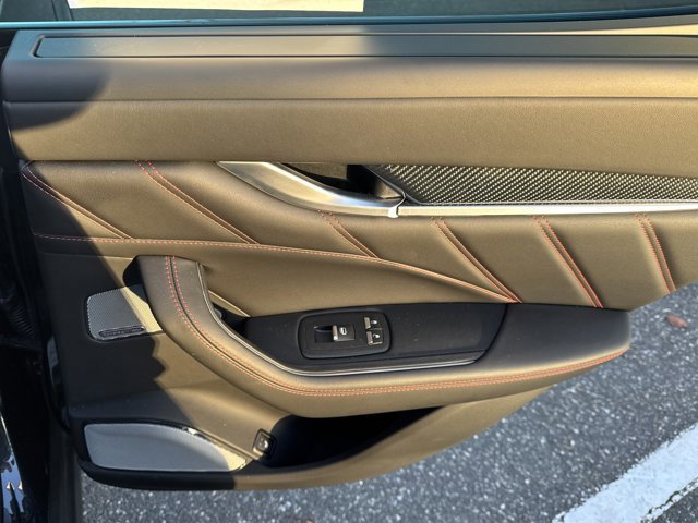 Used 2022 Maserati Levante Trofeo image 34