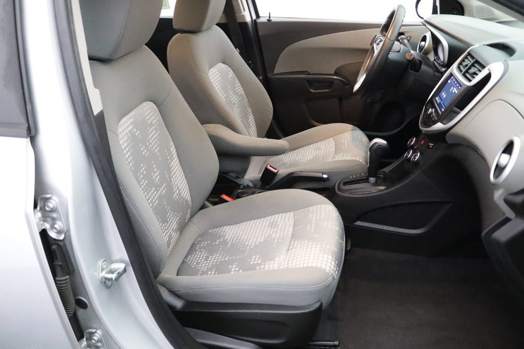Used 2020 Chevrolet Sonic LT FWD image 16