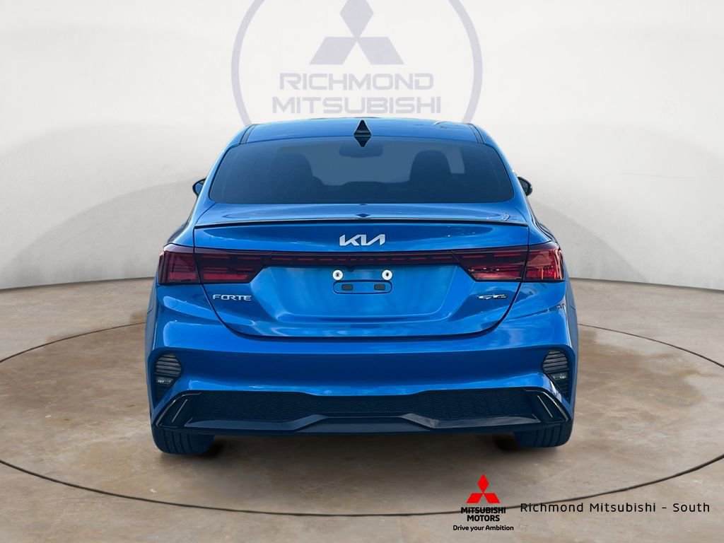 Used 2024 Kia Forte GT-Line w/ GT-Line Premium Package image 4
