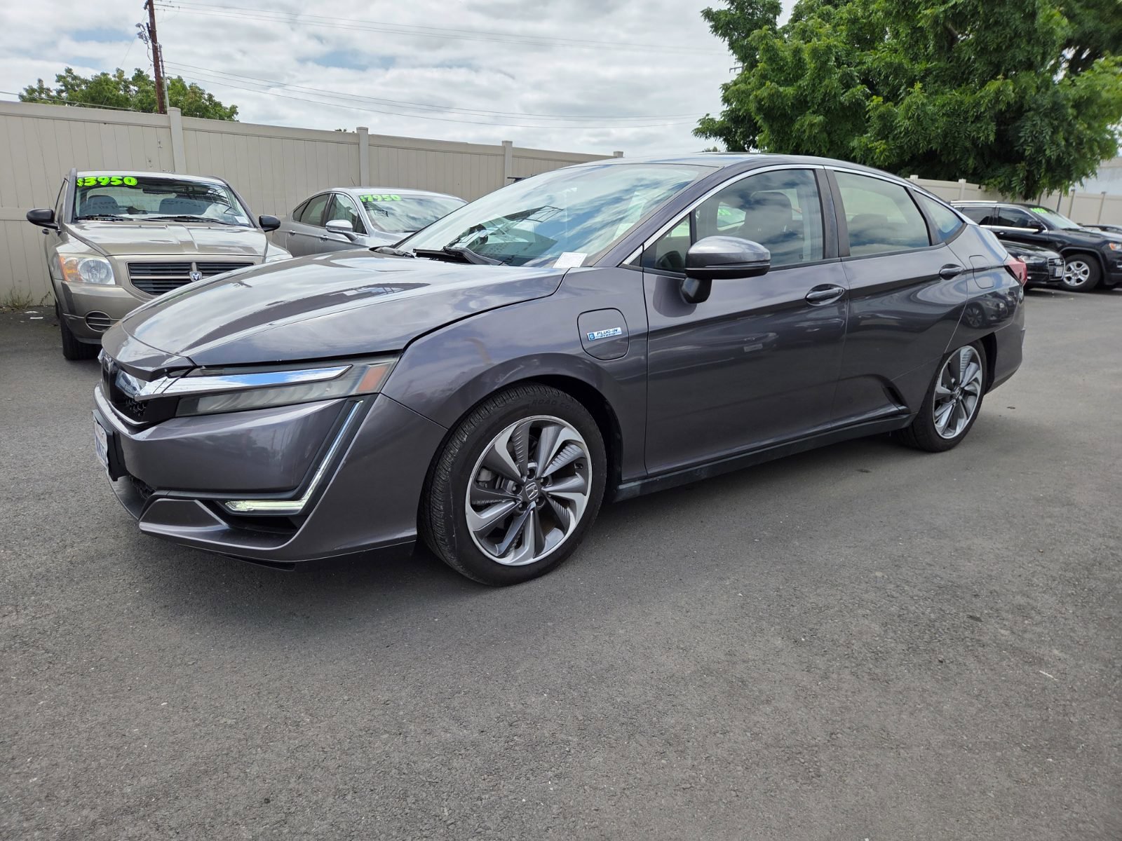 Used 2018 Honda Clarity Touring image 1