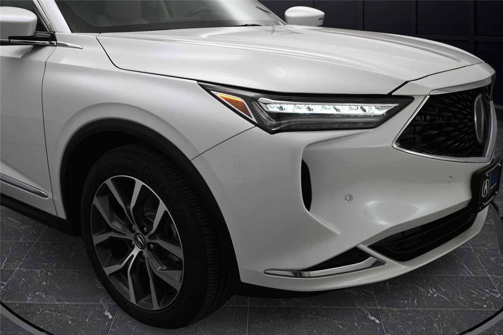 Certified 2024 Acura MDX SH-AWD w/ Technology Package image 19